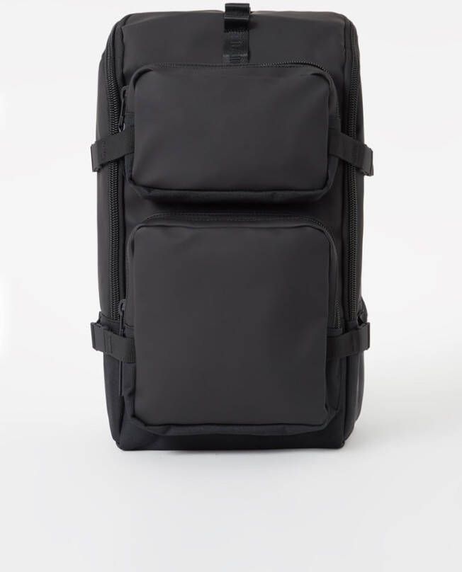 Rains Trail cargo rugzak met 17 inch laptopvak en waterafstotende