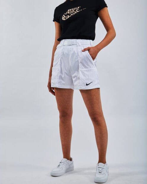 Nike Sportswear Swoosh Geweven damesshorts Wit