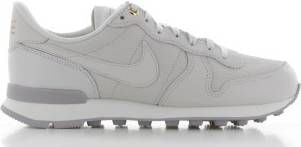 nike internationalist lichtgrijs nike internationalist lichtgrijs