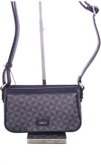 Gabor Umhä, ngetaschen