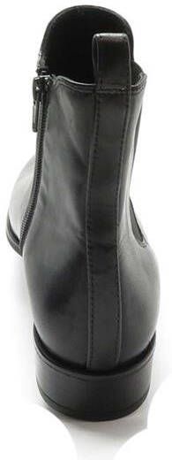 Unisa Barty enkellaarsje van leer